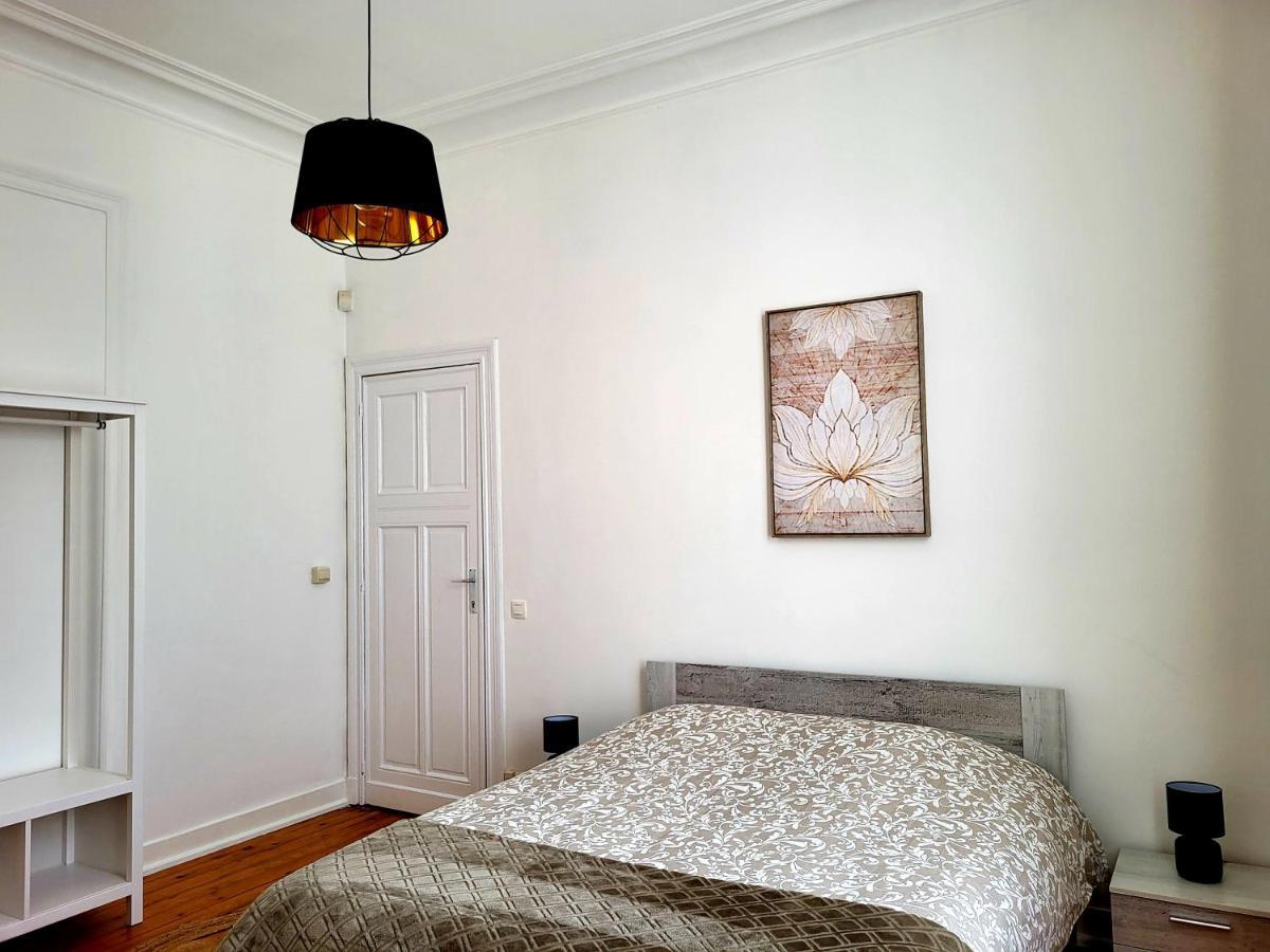 Brussels Bed & Blockchain Private Rooms With Shared Bathroom Etterbeek Zewnętrze zdjęcie