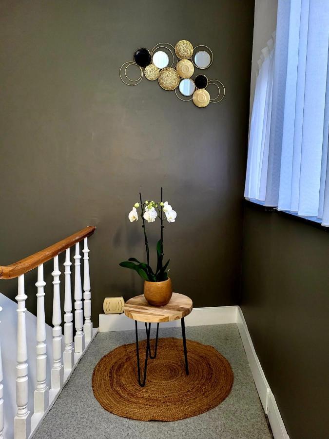 Brussels Bed & Blockchain Private Rooms With Shared Bathroom Etterbeek Zewnętrze zdjęcie