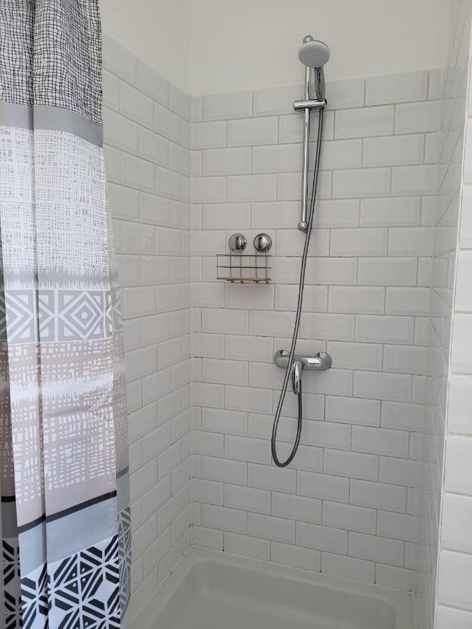 Brussels Bed & Blockchain Private Rooms With Shared Bathroom Zewnętrze zdjęcie