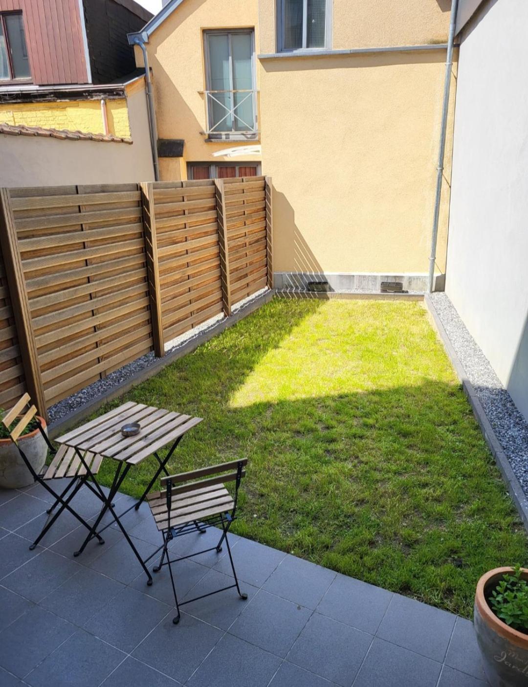 Brussels Bed & Blockchain Private Rooms With Shared Bathroom Etterbeek Zewnętrze zdjęcie