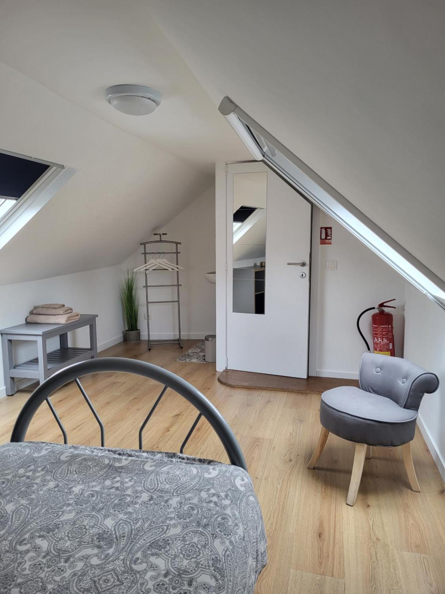Brussels Bed & Blockchain Private Rooms With Shared Bathroom Etterbeek Zewnętrze zdjęcie